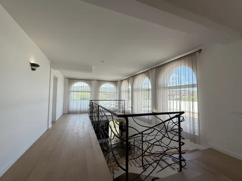 Vilă de Lux cu Teren Generos de 2.108 mp – Florești - fotografie 14