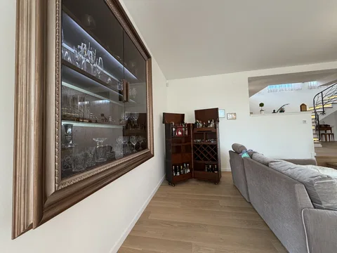 Vilă de Lux cu Teren Generos de 2.108 mp – Florești - fotografie 16