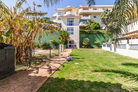 🌊 Penthouse de Vis între Marbella și Fuengirola: Unde Marea Mediterană îți bate - fotografie 2