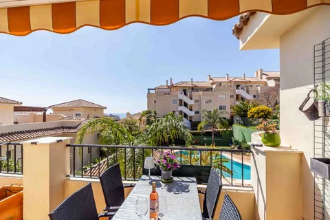 🌊 Penthouse de Vis între Marbella și Fuengirola: Unde Marea Mediterană îți bate - fotografie 13