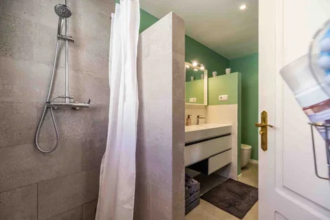 🌊 Penthouse de Vis între Marbella și Fuengirola: Unde Marea Mediterană îți bate - fotografie 26