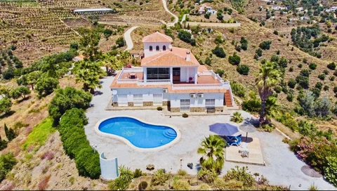 Vila superba, 47 km de Malaga, vedere spre mare - fotografie 3