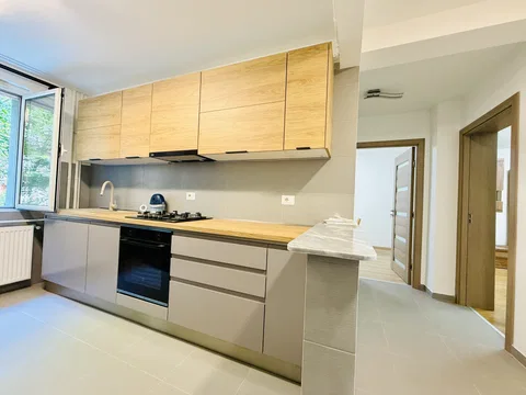 Apartament 3 camere decomandat – Gheorgheni, zona Hotel Royal - fotografie 2