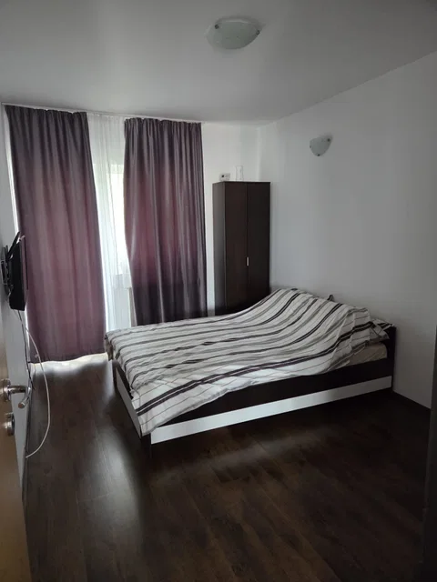 Apartament cu 2 camere, intrare strada Stejarului - fotografie 4